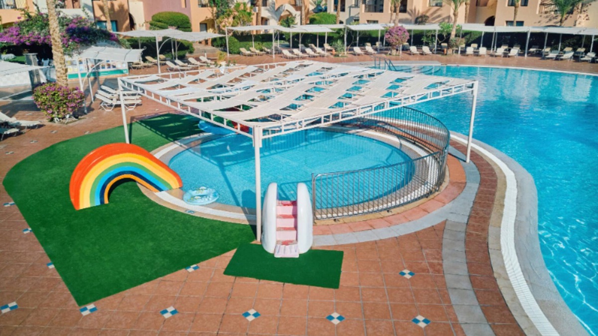 Makadi Bay Hotel | Resort Retreat in 2 Stylish Rooms with Outdoor Pool and Free Parking
