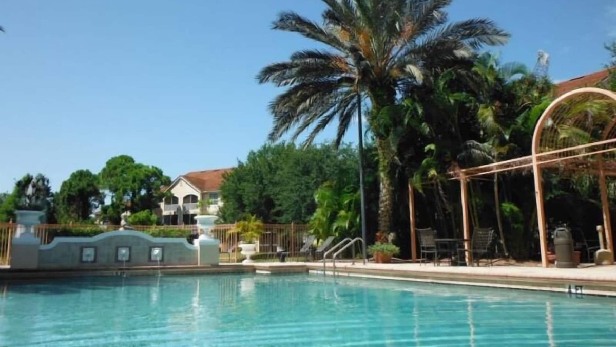 Palmer Ranch Condo | Resort Style Condo!