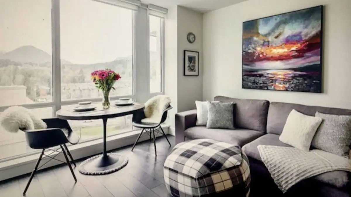 District of North Vancouver Apartment | Resort Style Living apartment with mountain view, pool, gym and more!