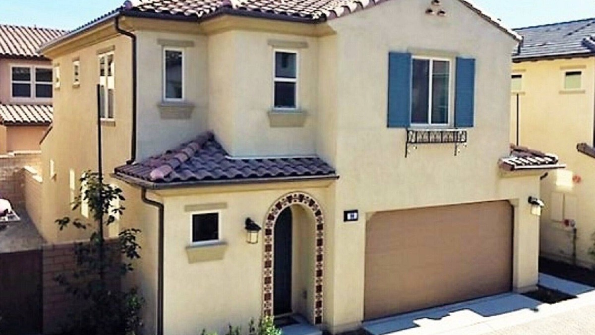 Lake Forest House | Resort Style Living - Beautiful New House Close to Irvine Spectrum