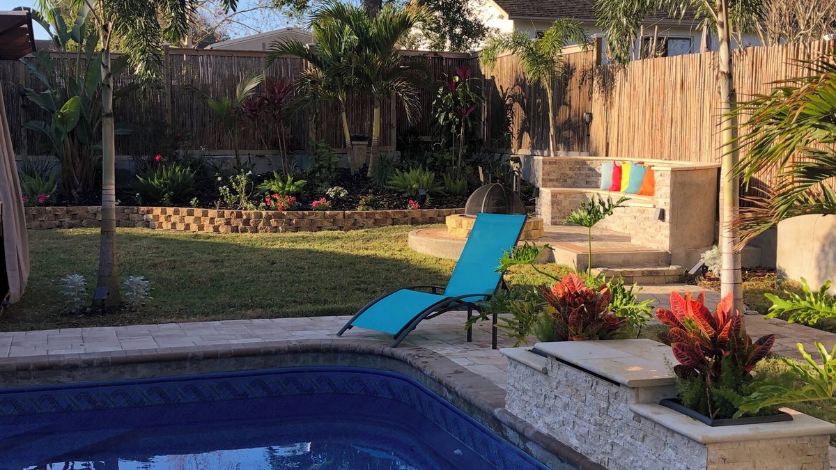 Fairvilla House | Resort-Style Luxury & Relaxing.