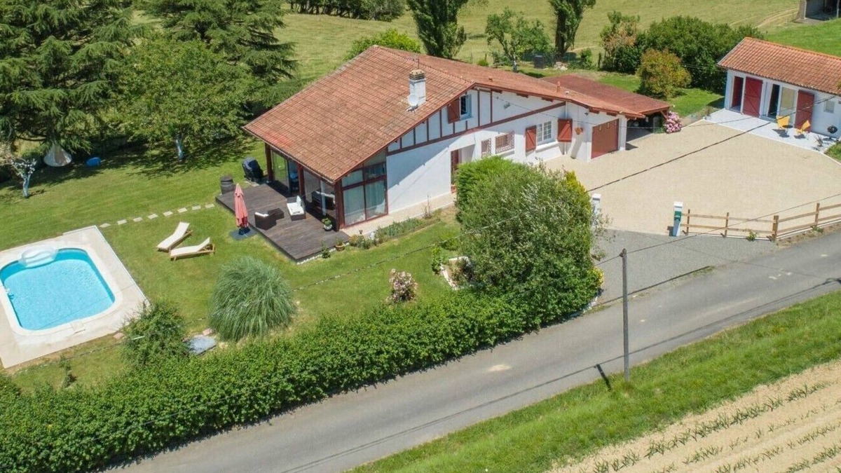 Ramous House | Ressourcez-vous en Béarn Dans un Gîte au Contact de la Nature