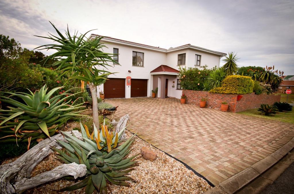 Still Bay Apartment | Rest Assured Stilbaai