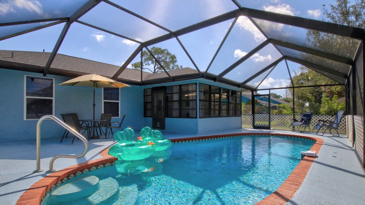 Sebastian Highlands House | Rest & Relaxation at the Ridgely Retreat