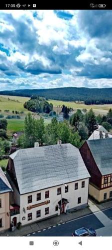 Horni Blatna House | Restaurace a penzion Vlčí jáma