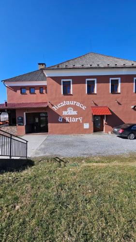 Bludov House | Restaurace U Kláry