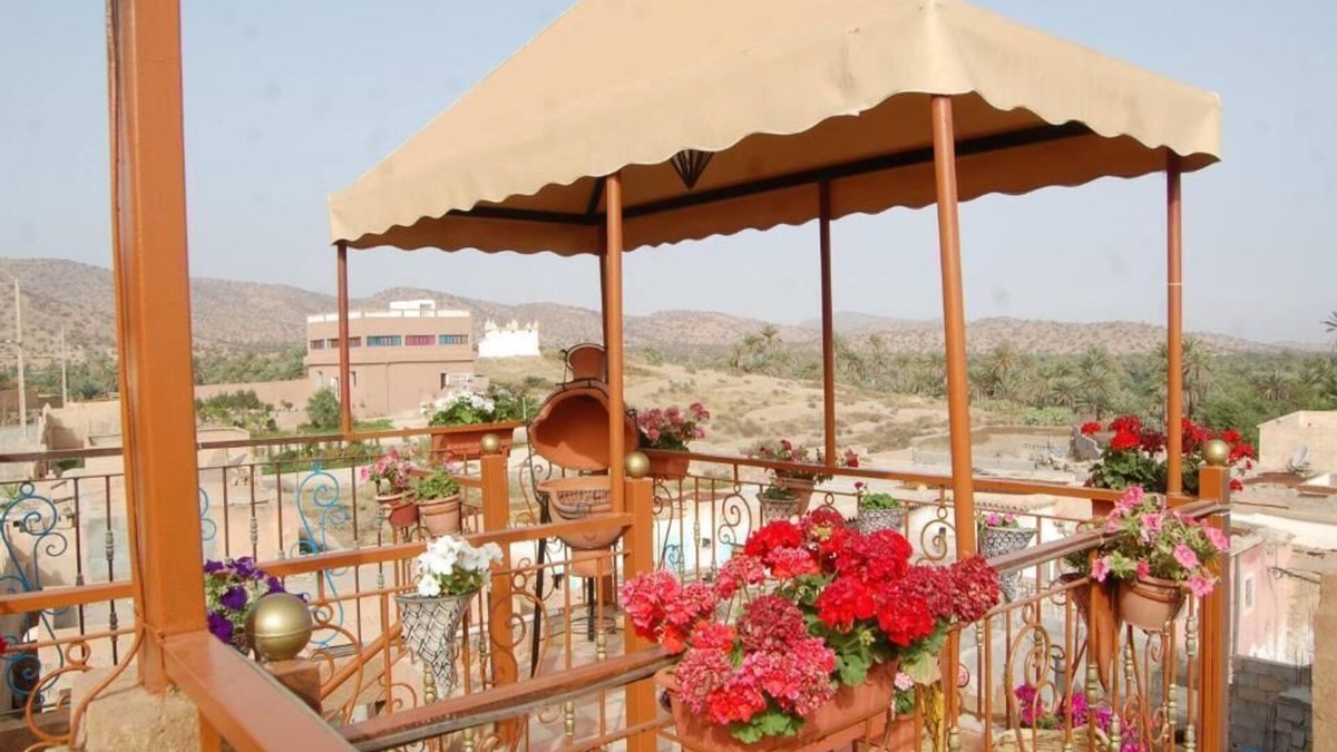 Tiout House | Restaurant Chambre D'hote Igrane
