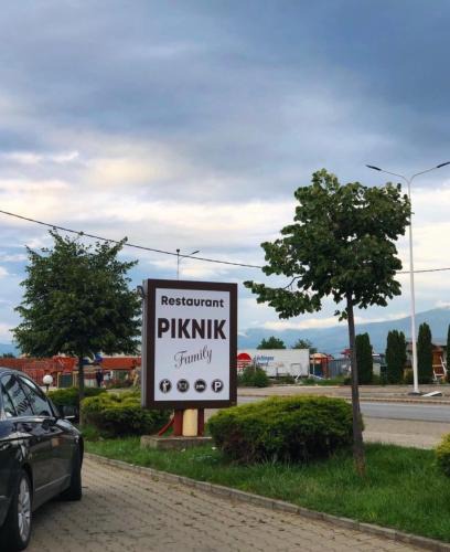 Korishë Hotel | Restaurant Piknik