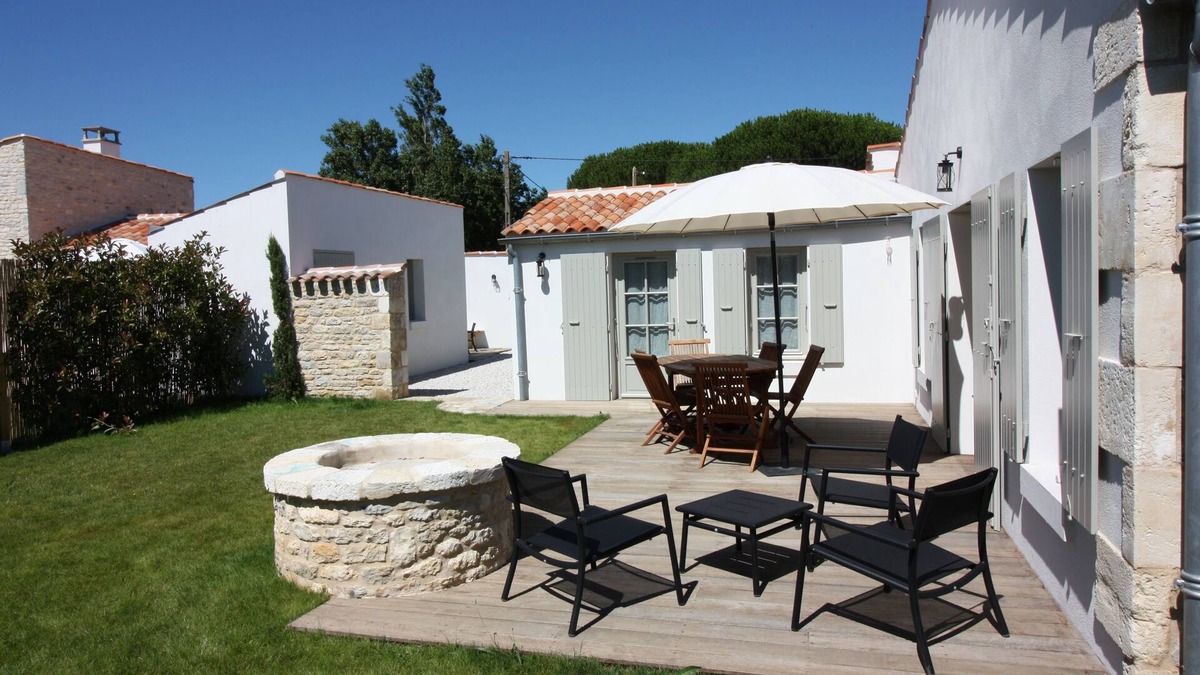 Saint-Denis-d'Oleron House | Restored cellar, private enclosed garden near village center and beach St Denis Oléron