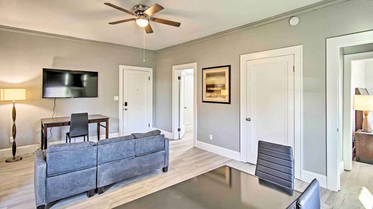 Enid Apartment | Restored Enid Apt ~ 1 Mile to Historic Dtwn!