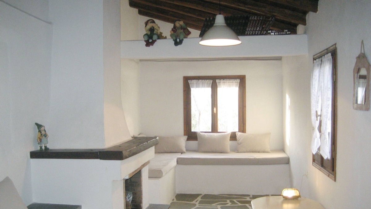 Kato Vrontou Cottage | Restored, Pilio Stone House With Great View