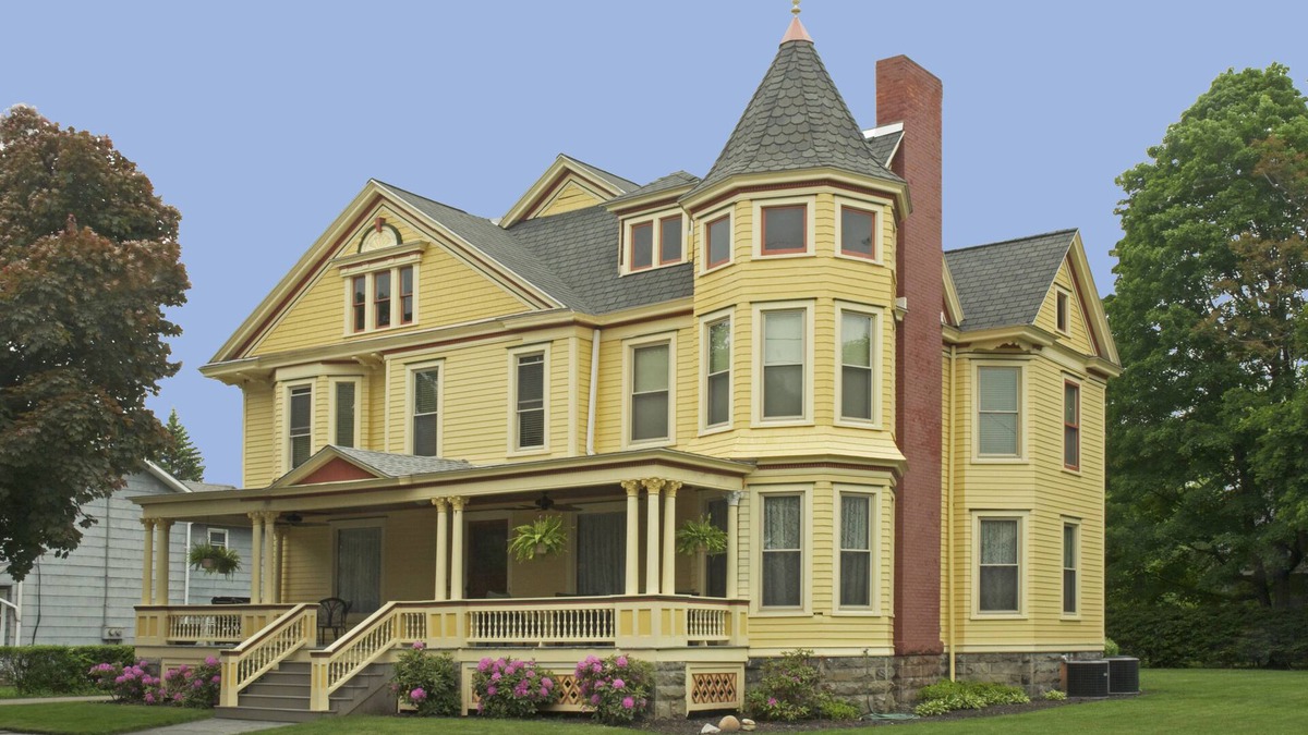 Elmira House | Restored Victorian Home