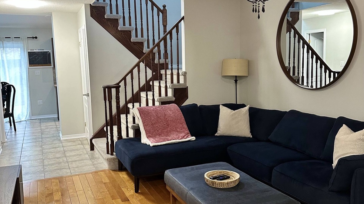 Grimsby House | Retreat in the Heart of Grimsby & Wine Country