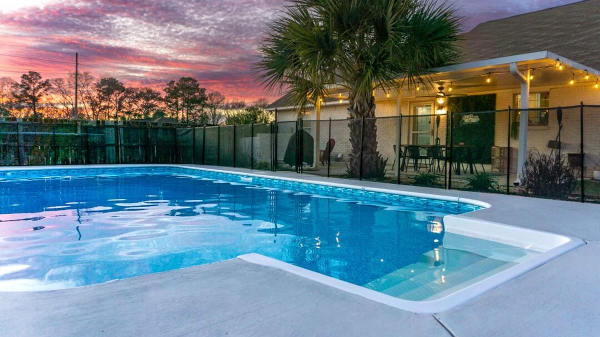 Enterprise House | Retreat to a Private Oasis w/Pool- 10 mins from Ft. Rucker