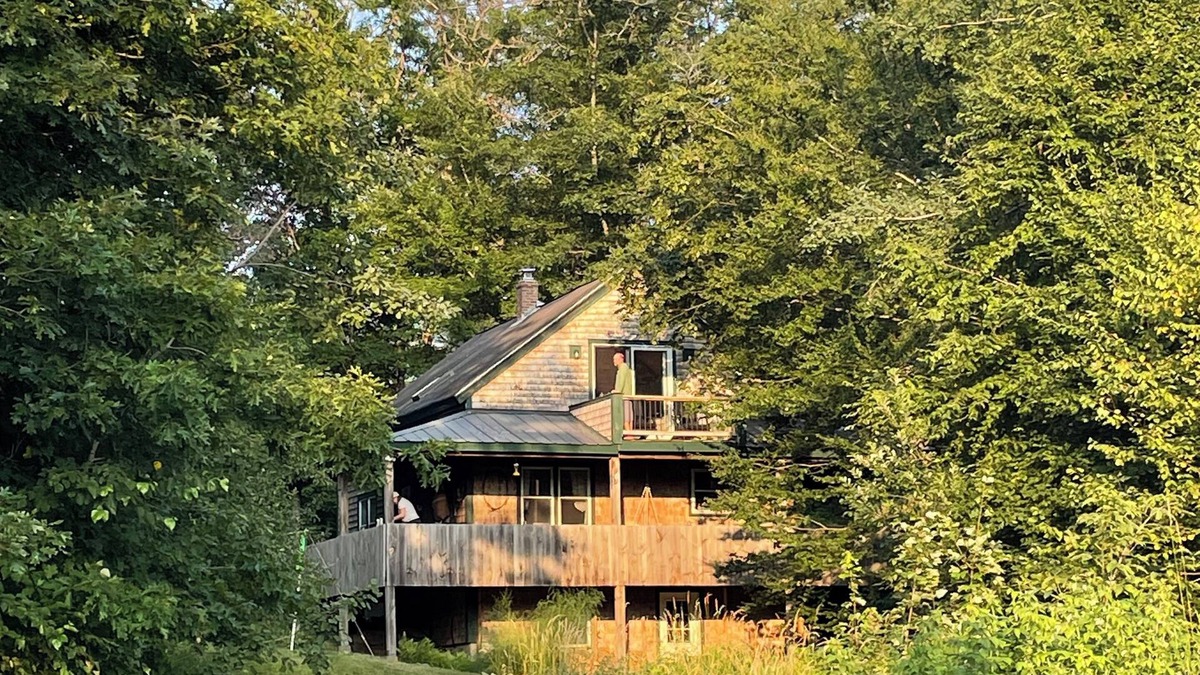 Fryeburg Cabin | Retreat to this 3-bedroom cabin in Stow