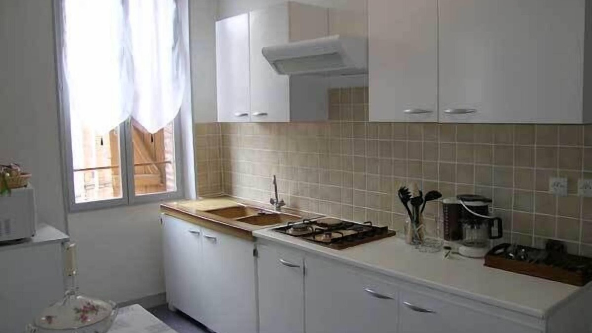 Beaumont-de-Lomagne Apartment | Retro, comfort and budget