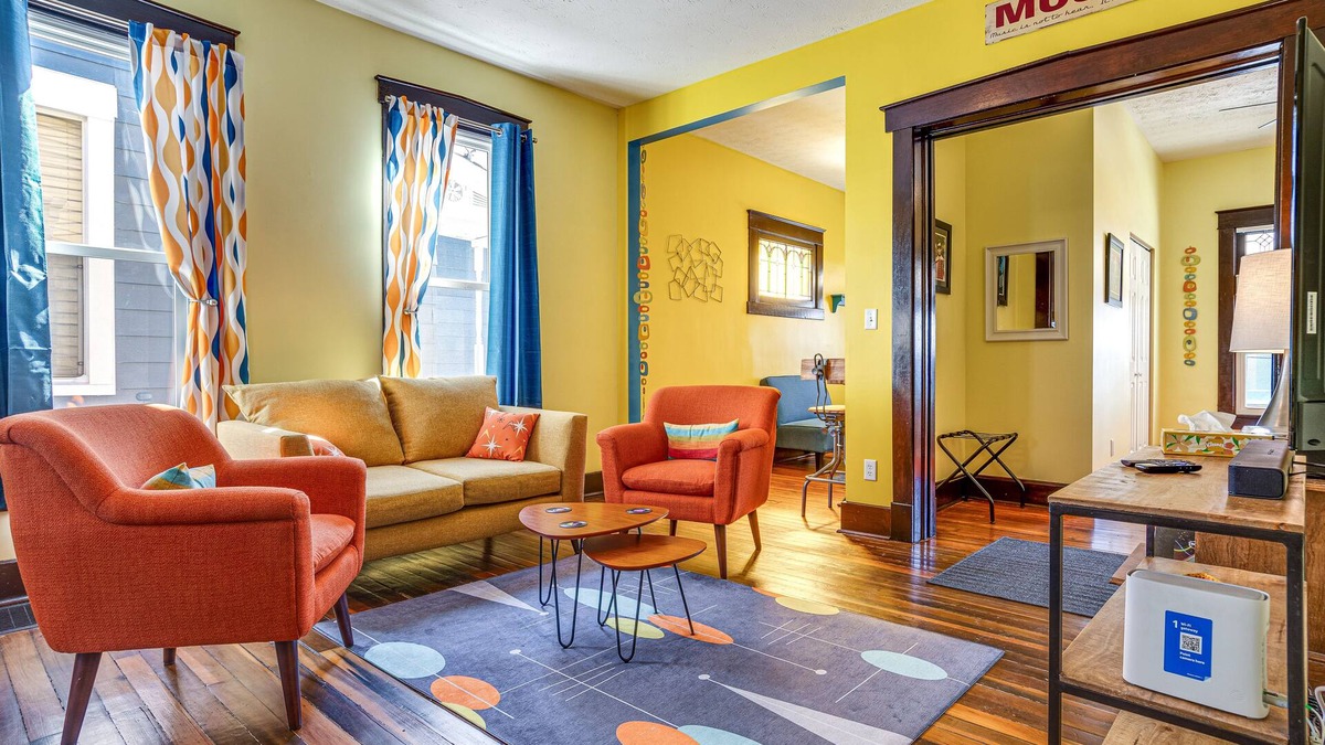 Fountain Square House | Retro-Inspired Indy Home: Walk to Fountain Square!