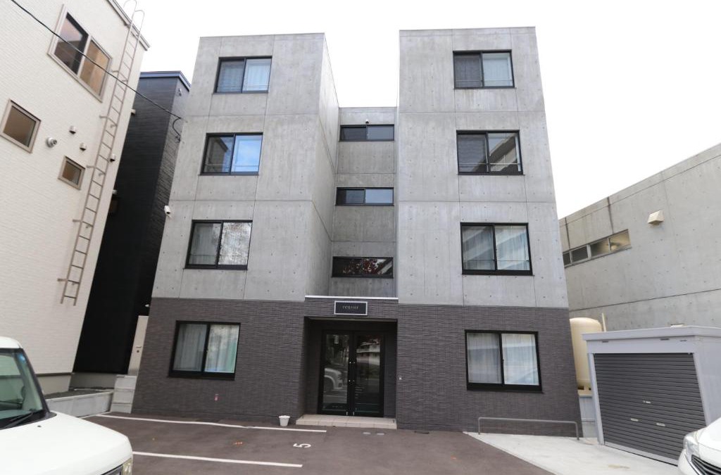 Chuo-ku Apartment | Reussir yamahanaminami 103