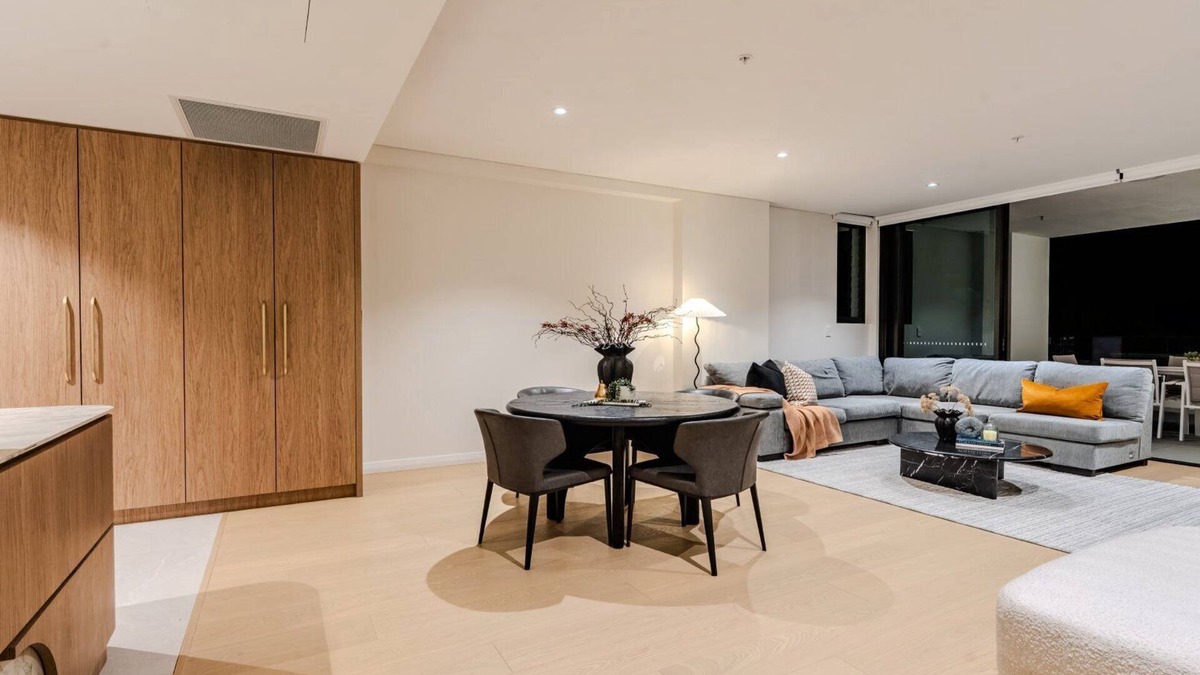 Macmasters Beach Apartment | REVE 505 - A STYLISH COASTAL GETAWAY IN THE HEART OF AVOCA BEACH