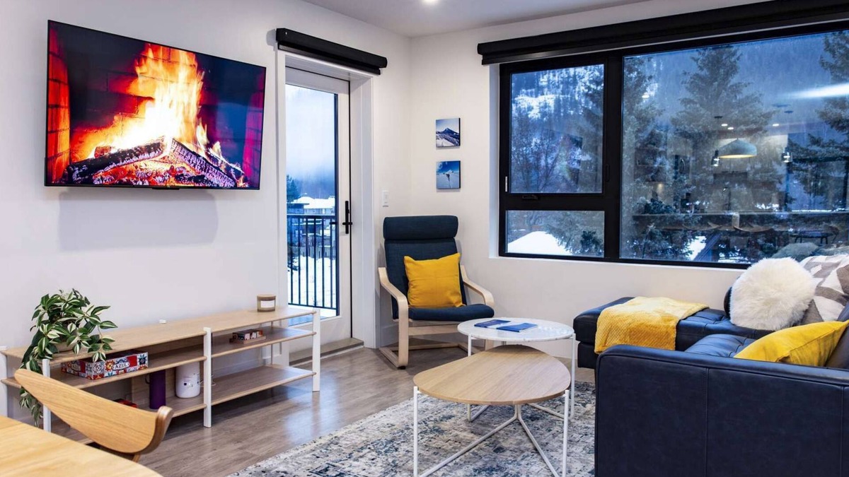 Revelstoke Condo | Revelstoke - Separate Reality Retreat
