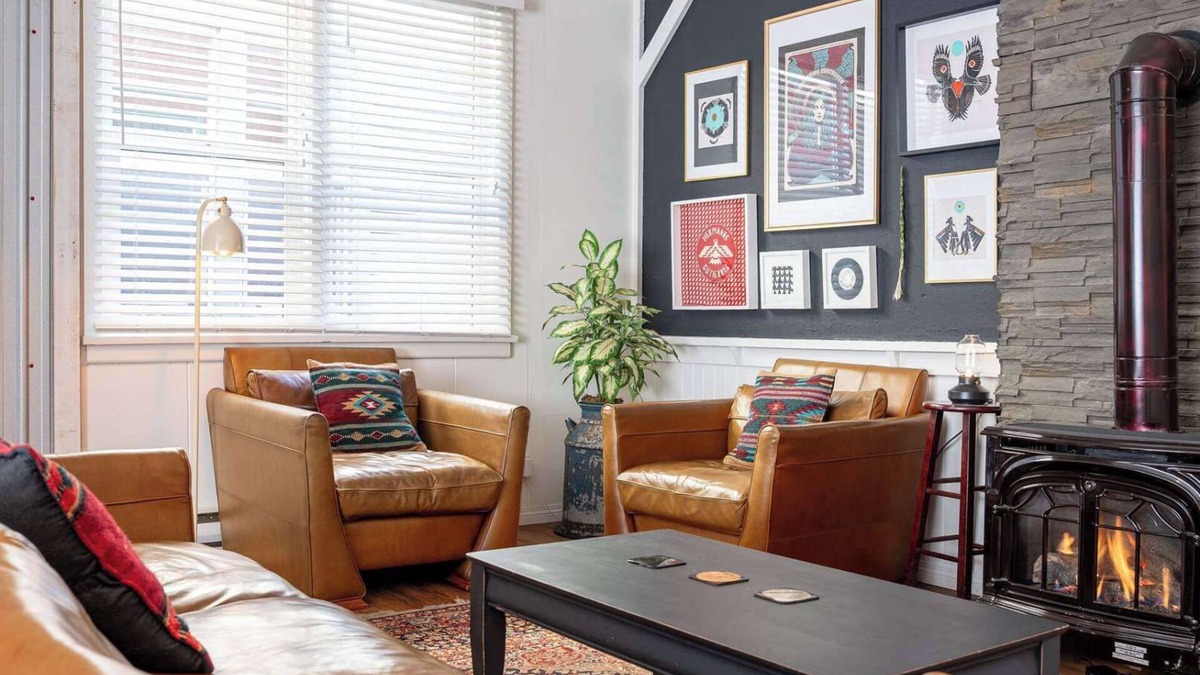 Revelstoke House | Revelstoke - The Downtown Hive