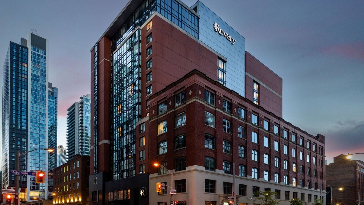 Fashion District Hotel | Revery Toronto Downtown, Curio Collection by Hilton