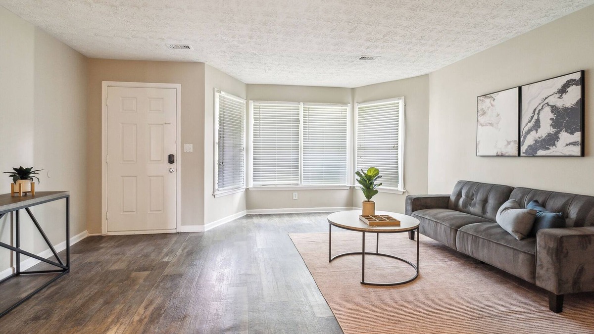 Ellenwood Apartment | Rex Townhomes 2407R I Comfy 2 Bed 2 Bath
