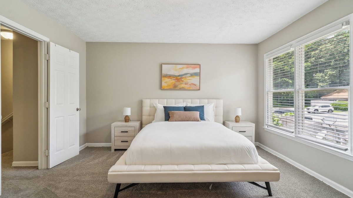 Ellenwood Apartment | Rex Townhomes 2421A I Spacious 2 Bed 2.5 Bath