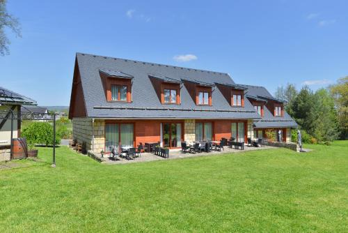 Novy Bor Hotel | Rezidence Pihel