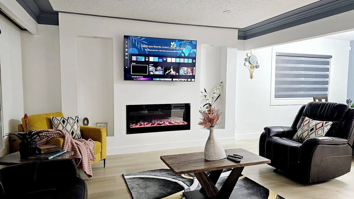 Edmonton House | RGW'S Cozy Casa Upper Modern & Stylish close to Rogers Place close to Down Town