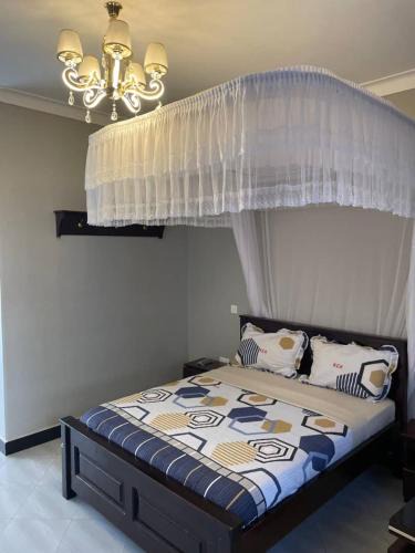 Soroti Hotel | Rhino Camp Soroti