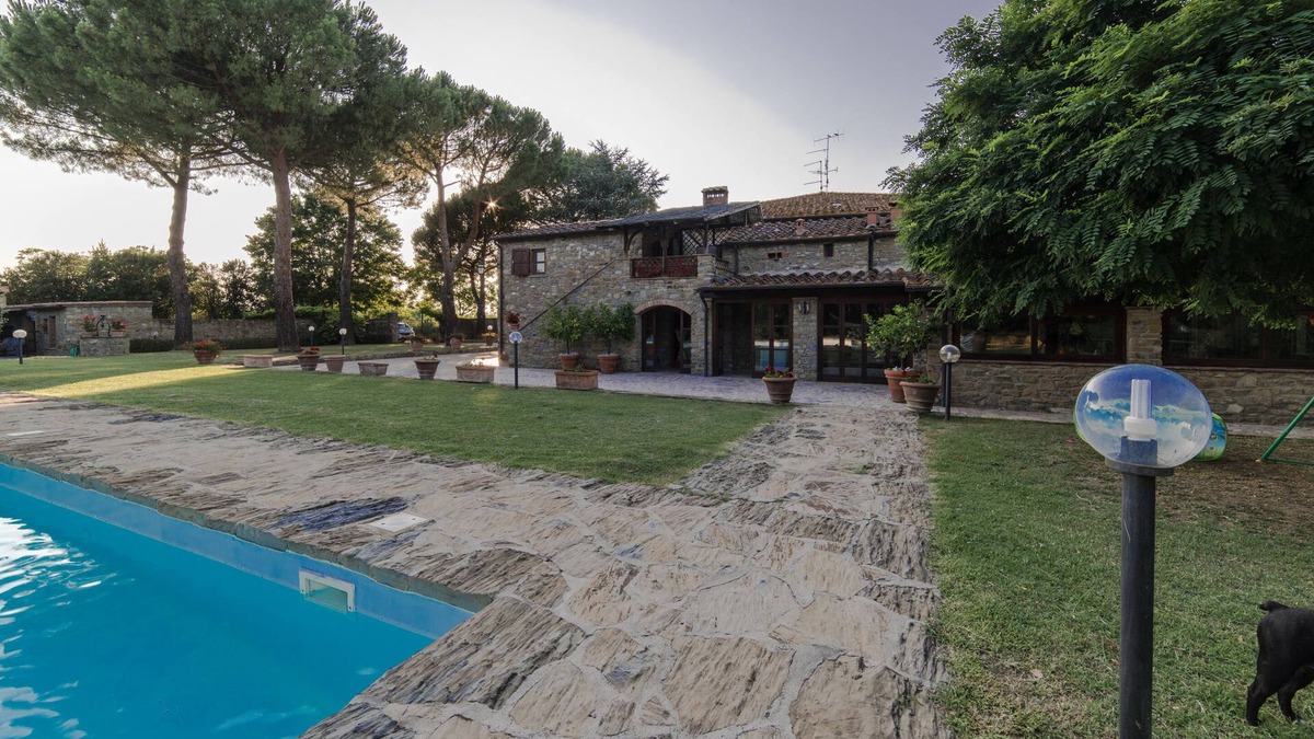 Arezzo House | Rhythms and atmospheres of the past, the comforts of the present a stone's throw from the city