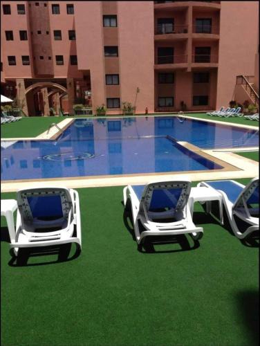 Douar Sidi Youssef Ben Ali Apartment | Riad Arfoud appartement haut standing 3 chambres avec piscine à gueliz nord
