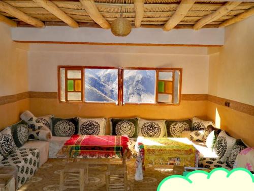 Tacheddirt House | Riad atlas imnane