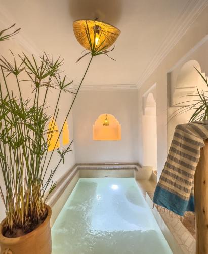 Sidi Ben Slimane El Jazouli House | Riad & SPA Privé - La Perle d'Orane - Marrakech