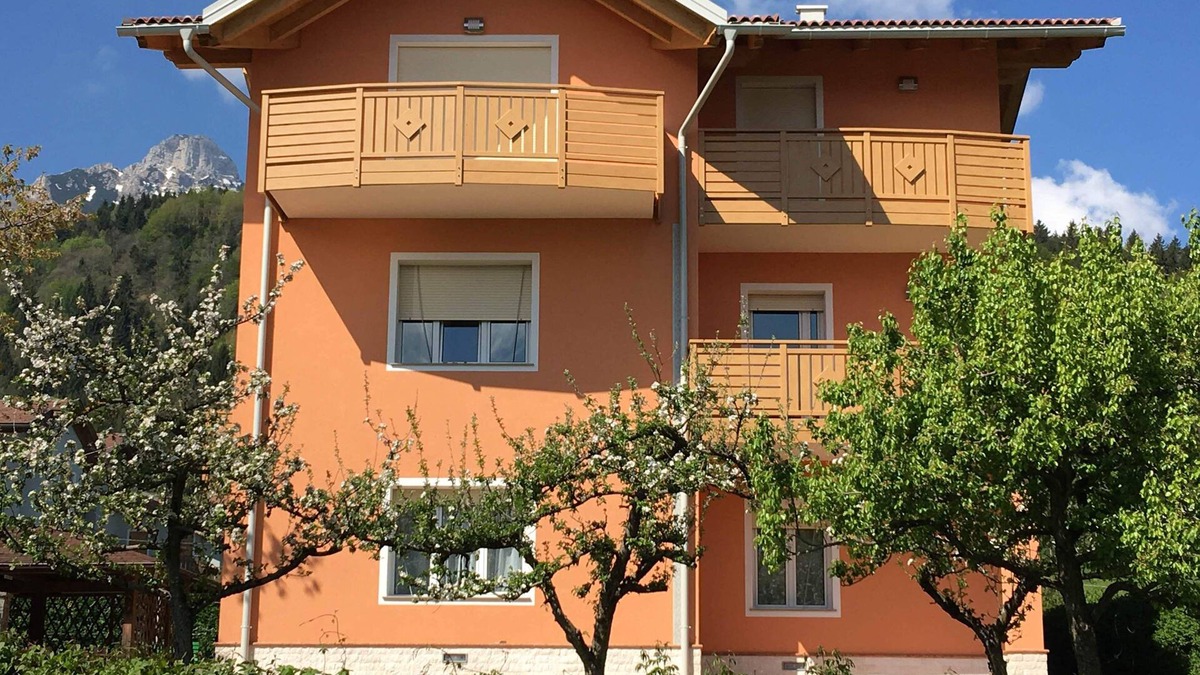 Vattaro Apartment | RIALZATO FLOOR APARTMENT IN NEW RESTRUCTURING HOUSE WITH LARGE GARDEN