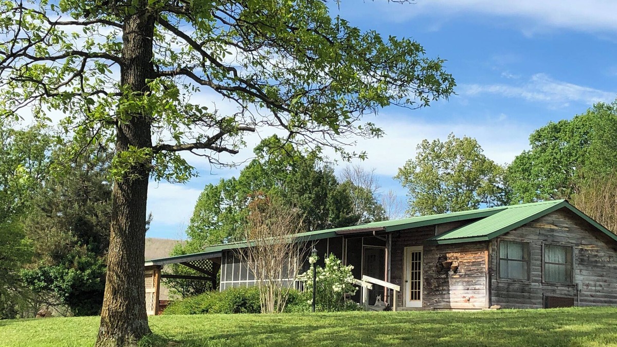 Huntsville Cabin | Ribbon Ridge Ranch Cabin
