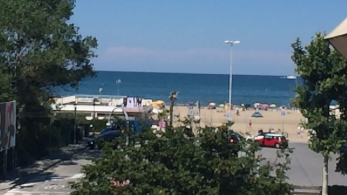 Rimini House | RICCIONE with BEACH and AQUAPARK INCLUDED/BEACH and AQUAPARK included !