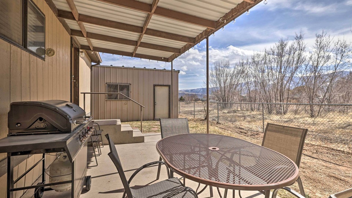 Richfield House | Richfield Home w/Views ~ 13 Miles to Nat'l Park