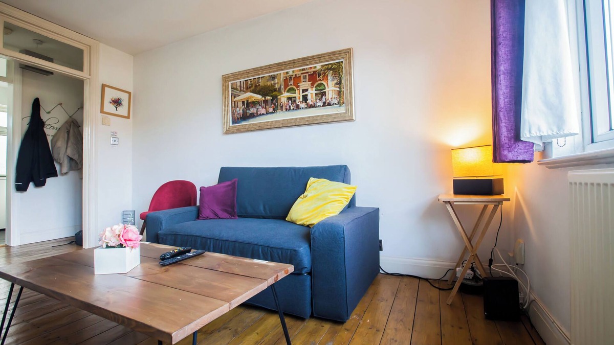 North Richmond Apartment | Richmond Central Aparttment