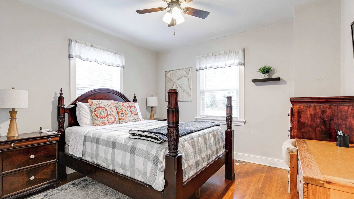 Richmond Apartment | Richmond Oasis: Fire Pit, Fenced & Free Parking 2B