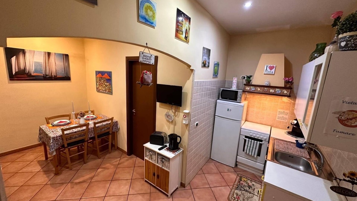 Naples City Centre Apartment | "Ricomincio Da Qui" a few steps from the historic center