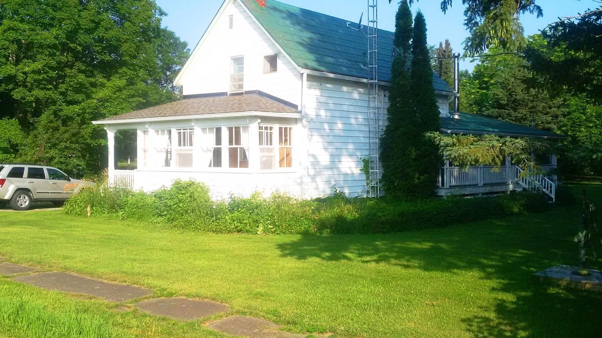 Delta Cottage | Rideau Lakes Cottage - Lower Beverley Lake
