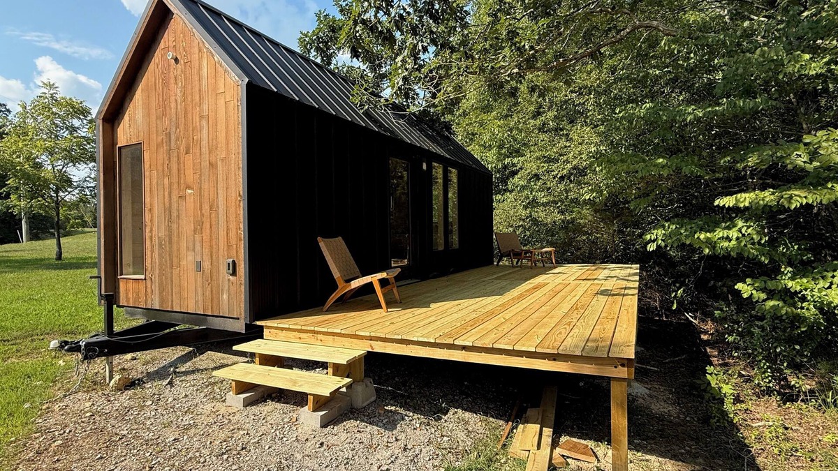 Hickman Cabin | Ridgetop Retreat Tiny Home Unit 1