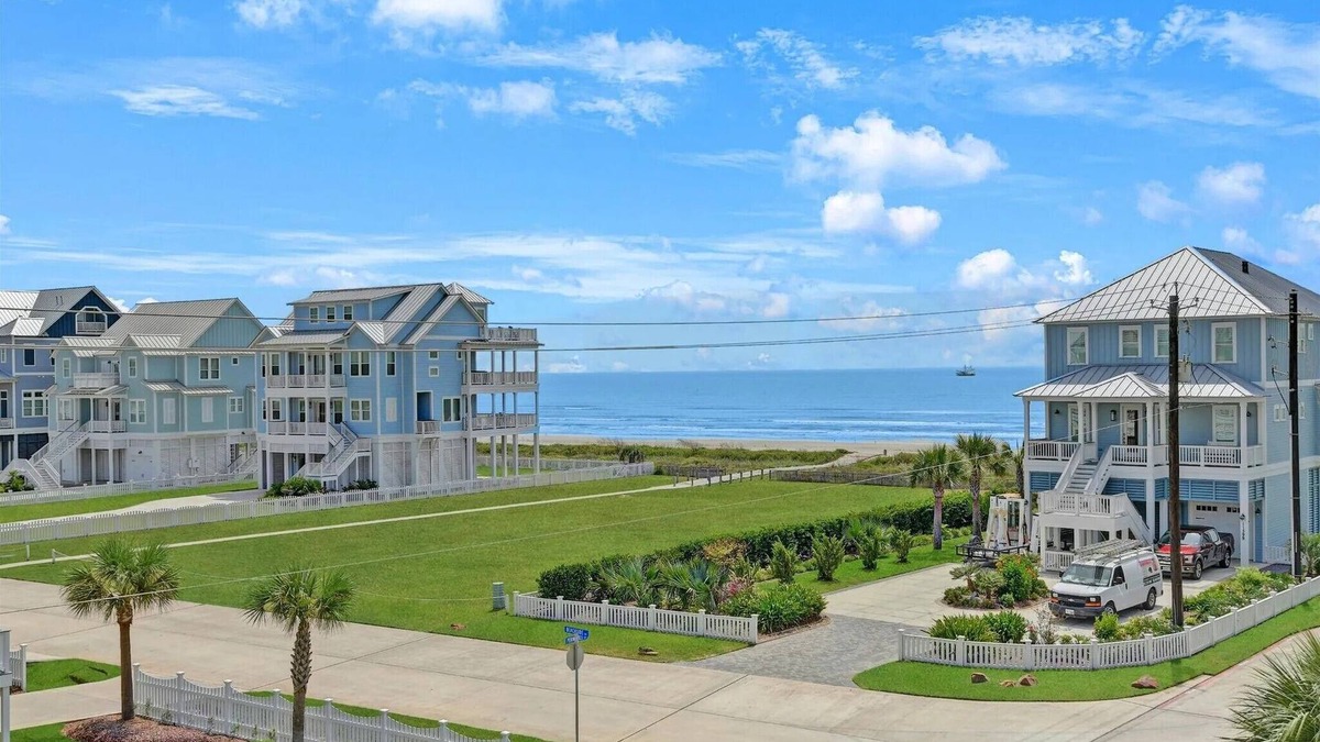 Beachside Village House | Right by the Beach with Amazing Beach Views from All 4 Decks - Front AND Back