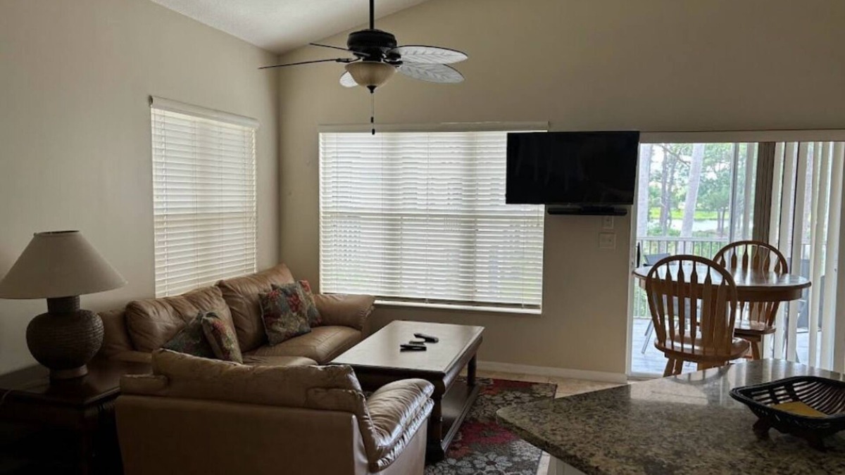 Port Saint Lucie Condo | Right Direction Rentals 1 Bedroom Villa 9897