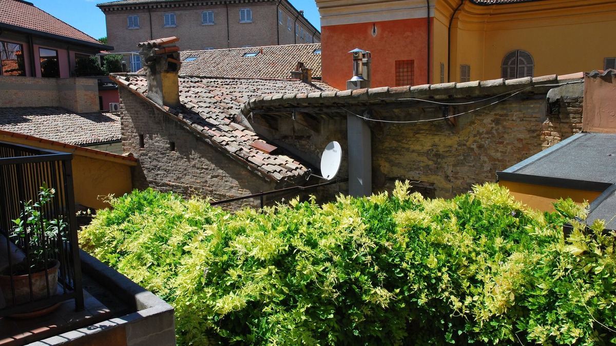 Ravenna Apartment | Right in the Old Town: bright penthouse with large furnished terrace.