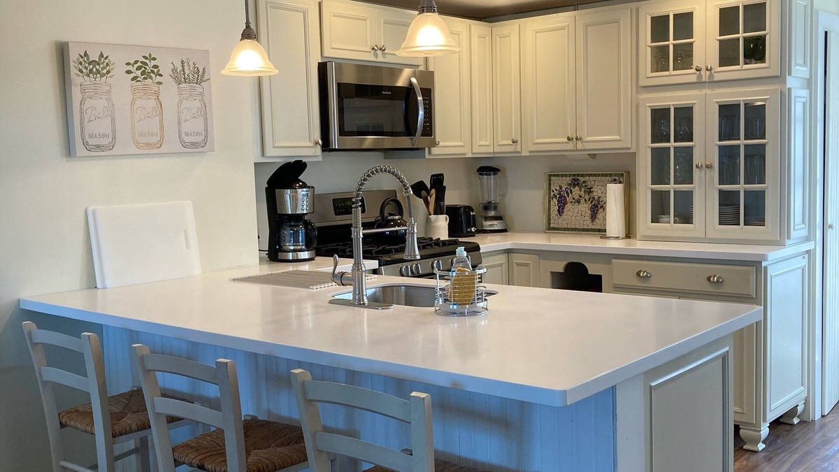 Manasquan House | Right on Ocean! Family area.