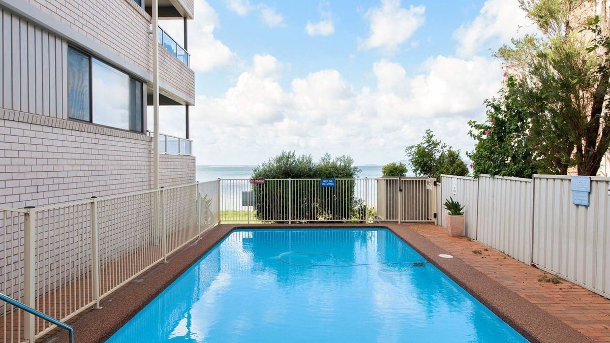 Soldiers Point Apartment | Right on the water at Soldiers Point