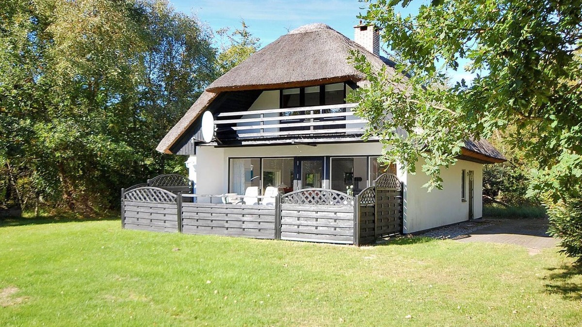 Rødhus House | "Rigitte" - 1.5km from the sea by Interhome